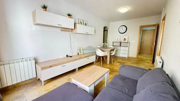 Sala de estar de Piso de alquiler en Armilla con Aire acondicionado, Amueblado y Horno