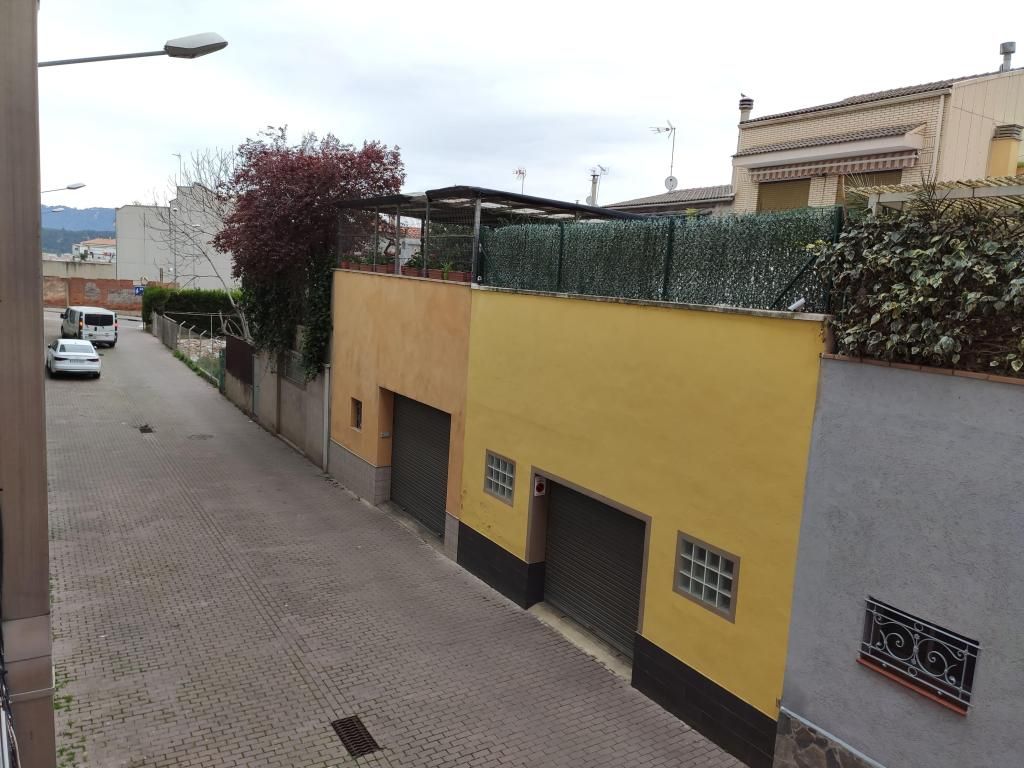 Vista exterior de Pis en venda en Manresa