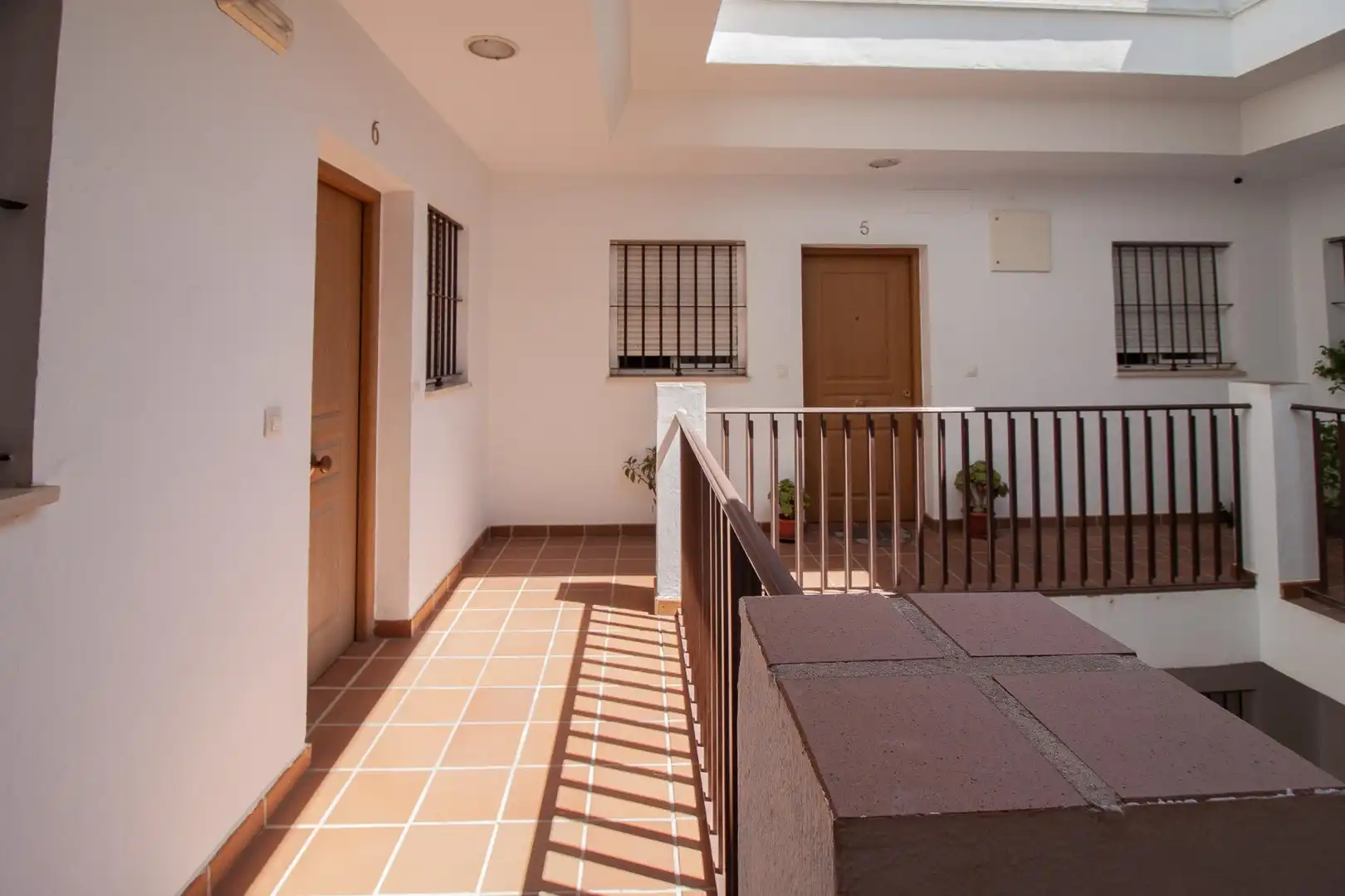 Duplexes for sale in Tomares  with Air Conditioner, Terrace and Balcony