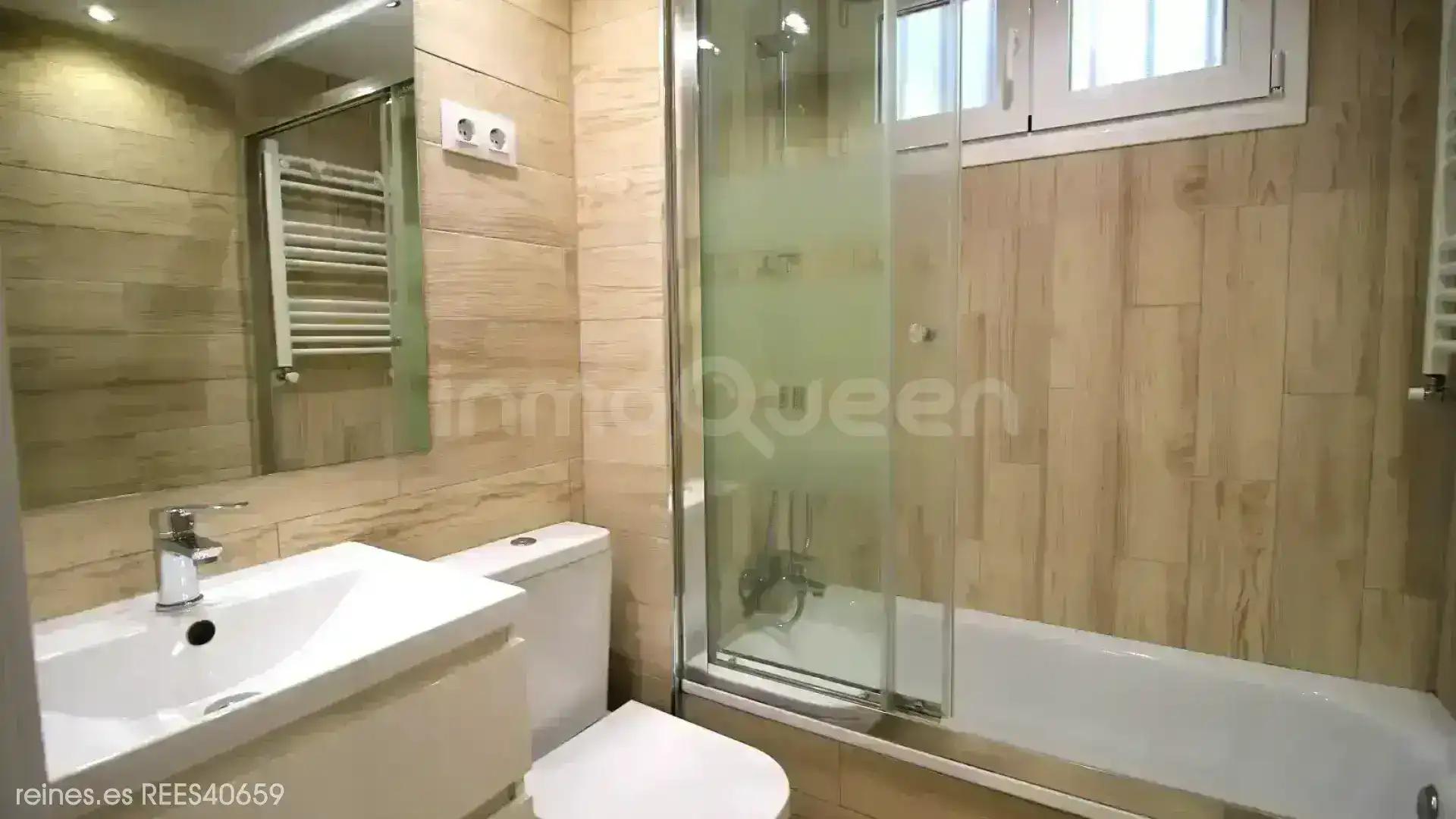 Baño de Piso en venta en Madrid con Aire acondicionado y Calefacción