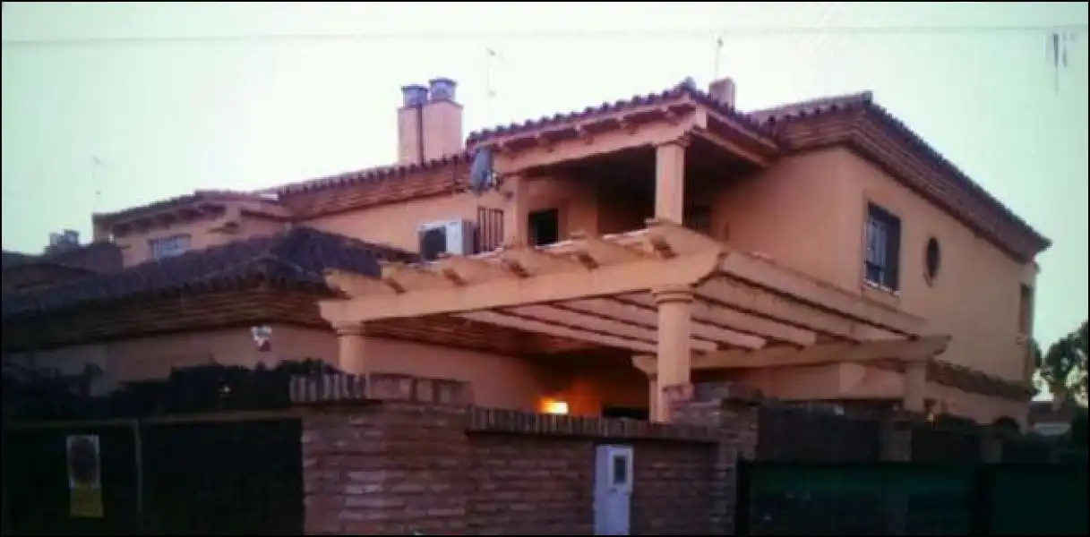 Garden of Detached homes for rent in Montequinto  with Air Conditioner, Heating and Terrace