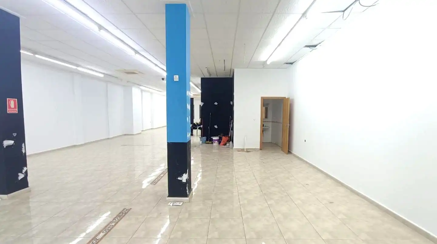 Business premises for sale in Doctor Artero Guirao, imagen 7