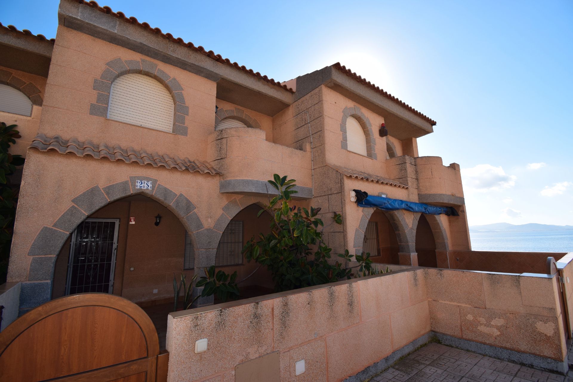 Exterior view of Single-family semi-detached for sale in La Manga del Mar Menor  with Private garden, Terrace and Storage room
