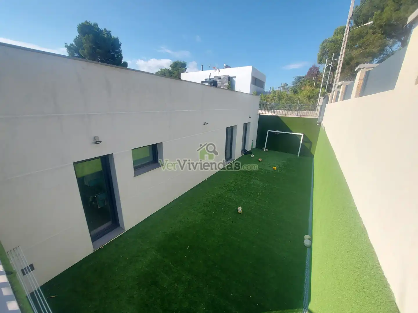 Garten von Haus oder Chalet zum Verkauf in Pallejà mit Klimaanlage, Heizung und Privatgarten