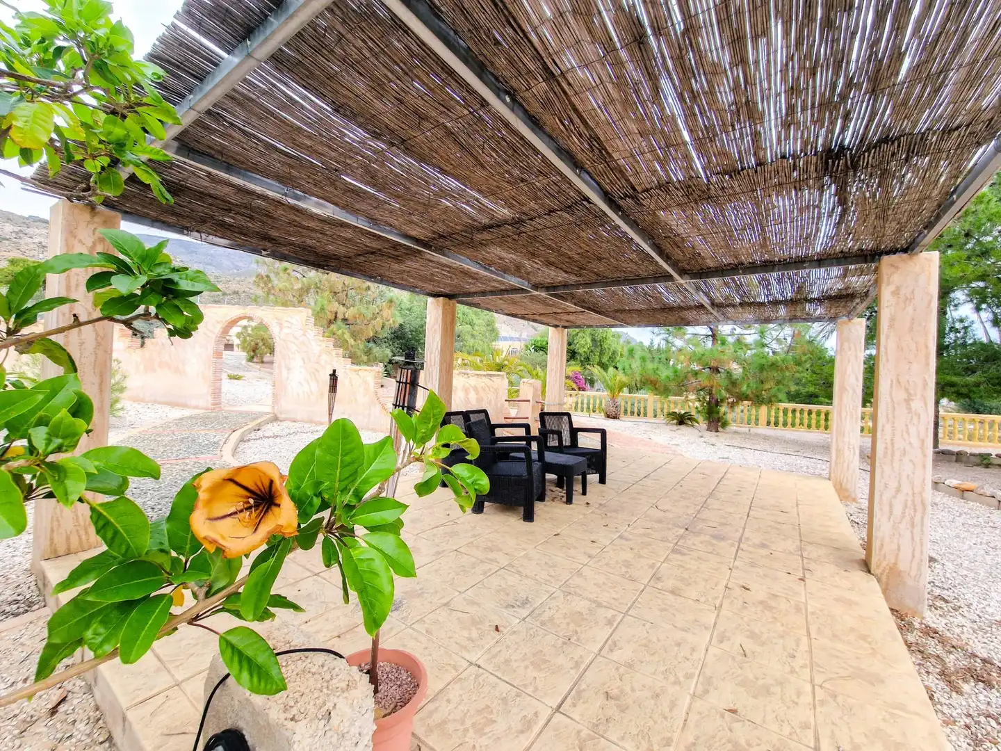 Villa mit Pool zum Verkauf in Crevillent, imagen 4