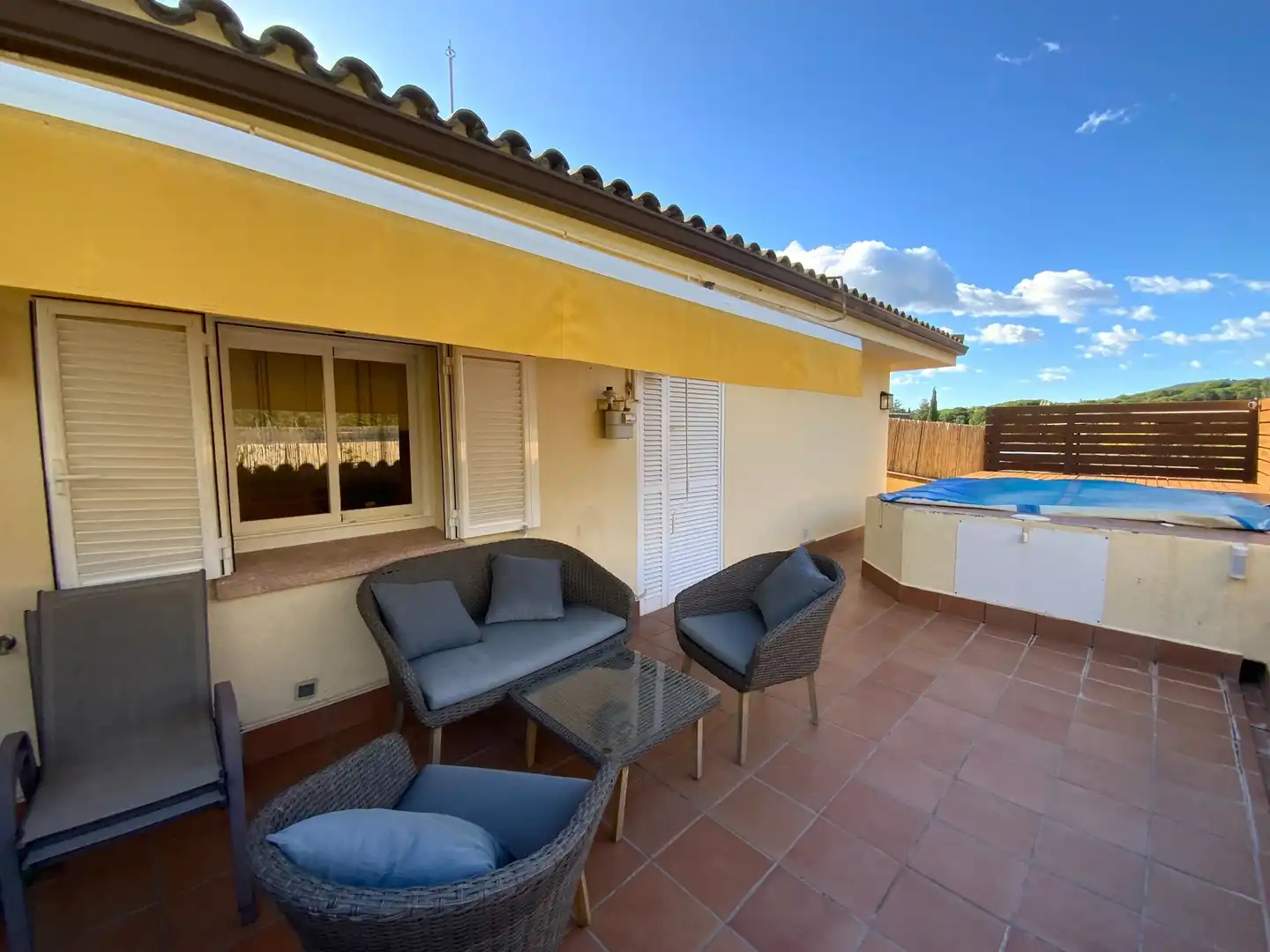 Terrasse von Dachboden zum Verkauf in Sant Vicenç de Montalt mit Klimaanlage, Heizung und Abstellraum