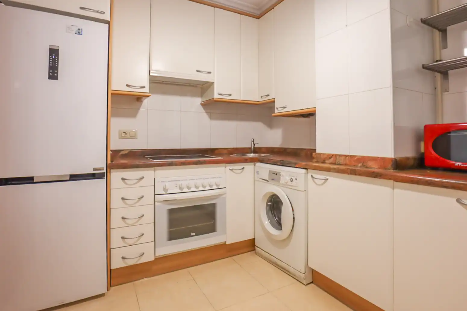 Küche von Wohnung zur Miete in Oviedo  mit Heizung und Parkett