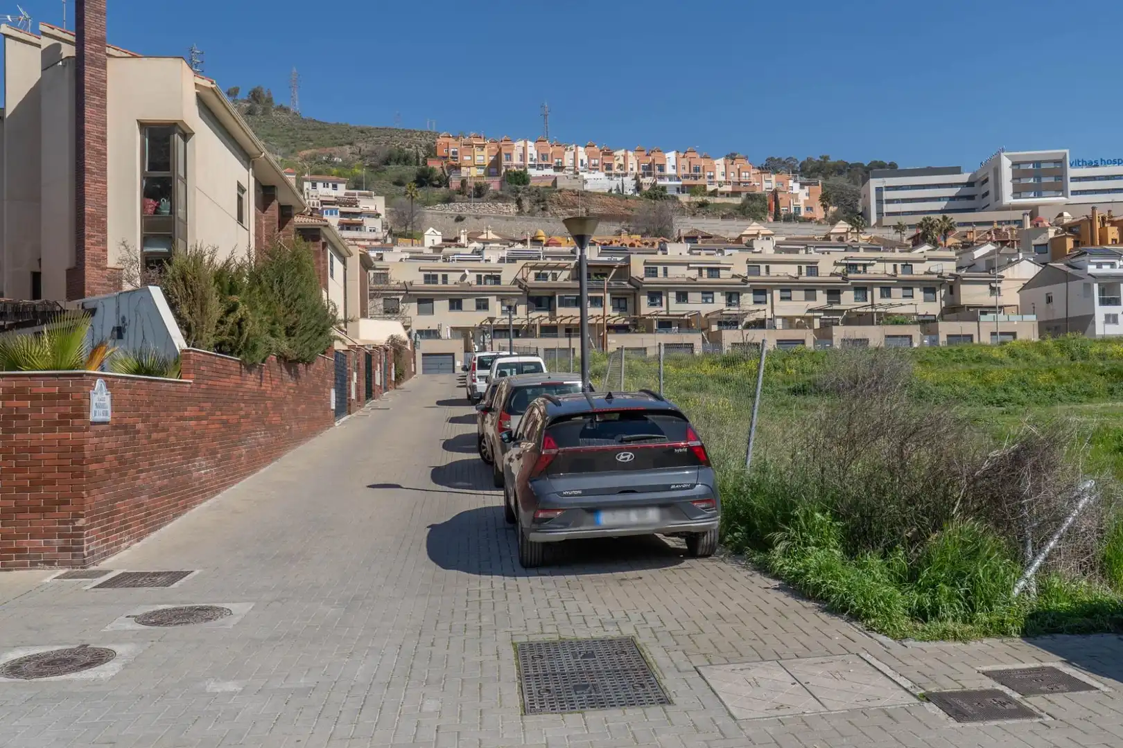 Vista exterior de Casa o xalet en venda en Granada amb Calefacció, Terrassa i Traster