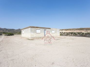 Casa en venta en LA MAJADA