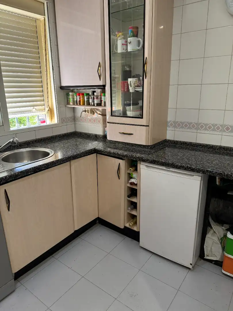 Kitchen of Flat for sale in Sevilla  with Air Conditioner, Heating and Terrace