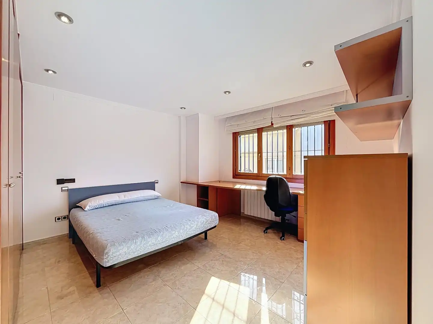 Habitación de Piso en venta en L'Alfàs del Pi con Aire acondicionado, Calefacción y Trastero