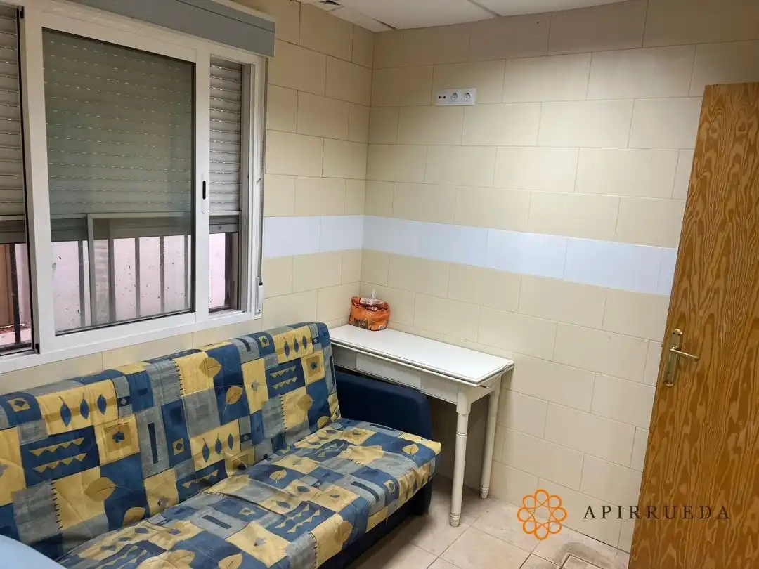 Commercial properties for sale in La Zaida  with Air Conditioner and Furnished