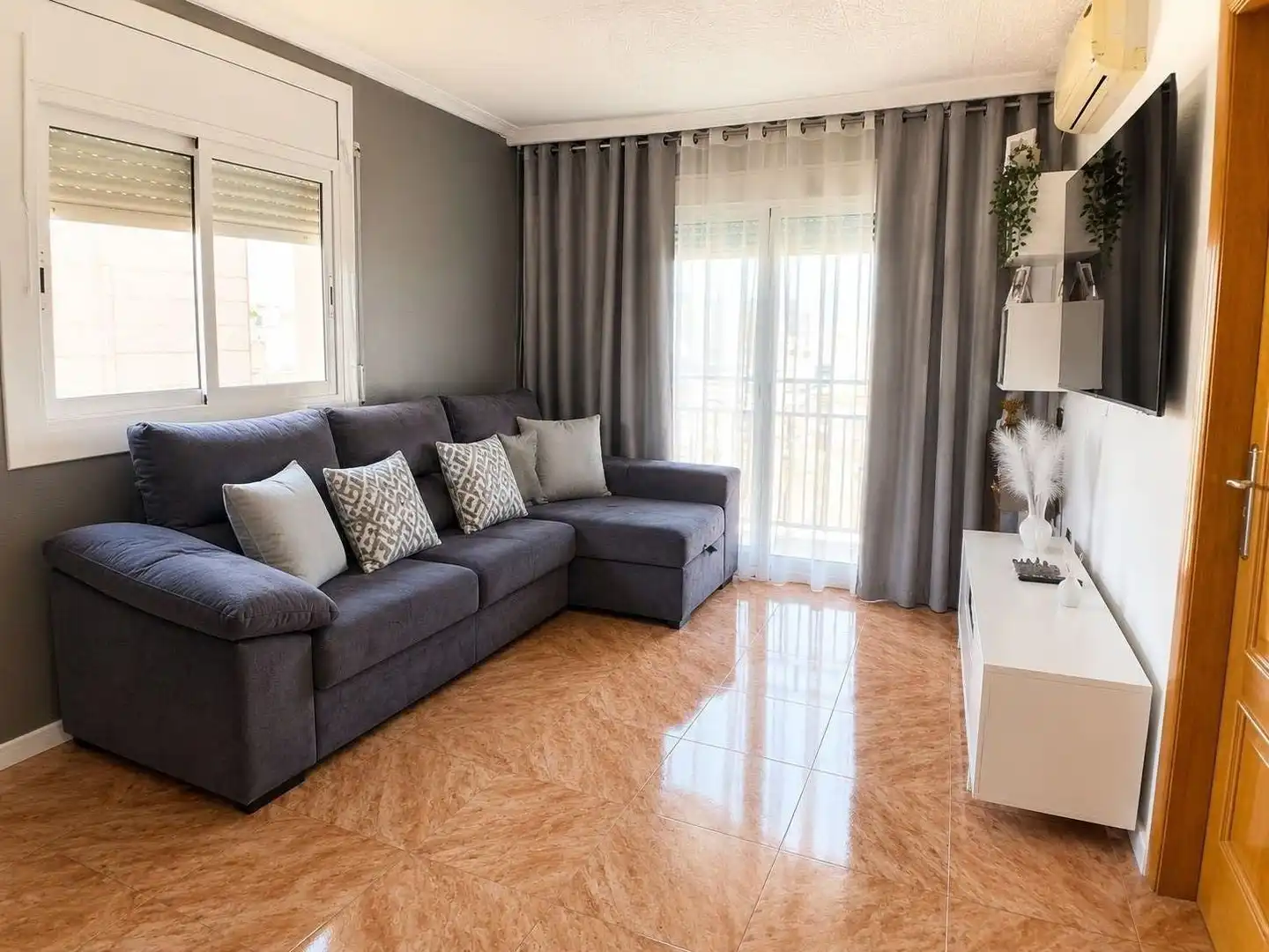 Sala de estar de Piso en venta en Mollet del Vallès con Aire acondicionado, Calefacción y Balcón
