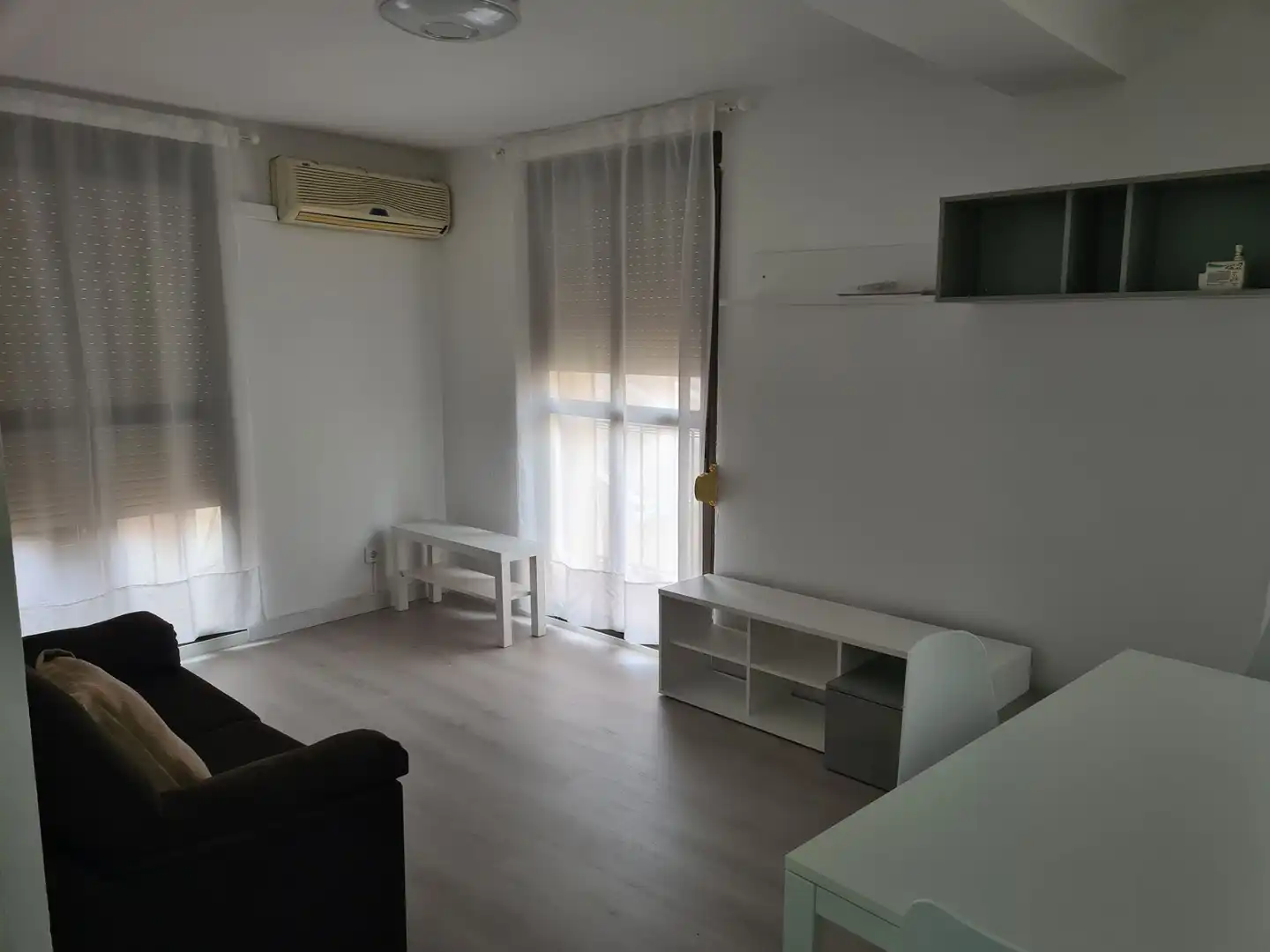 Apartament amb terrassa de lloguer a Casco Histórico, imagen 2