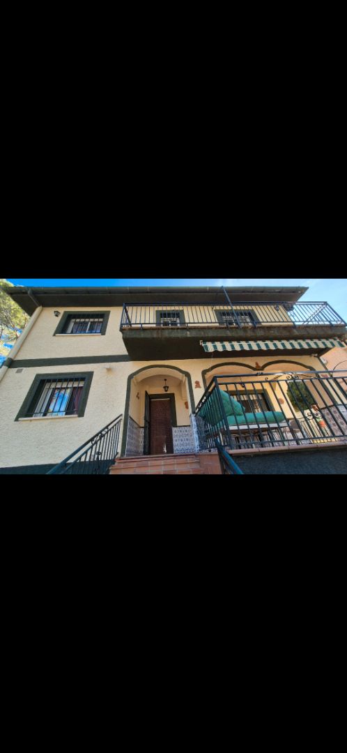 Exterior view of House or chalet for sale in Albalate de Zorita  with Heating, Private garden and Terrace