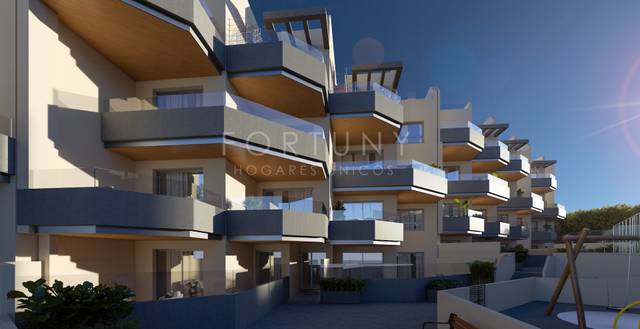 Piso en Venta en Calle Arroyo Manzano, 2916 en Urbanización Santa Rosa