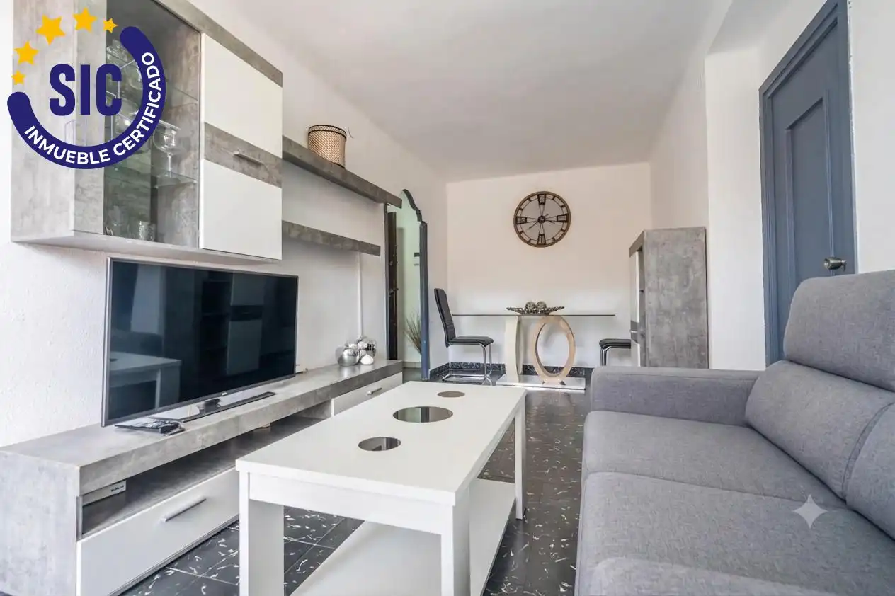 Flat with terrace for sale in Calle DR MACHI, imagen 4