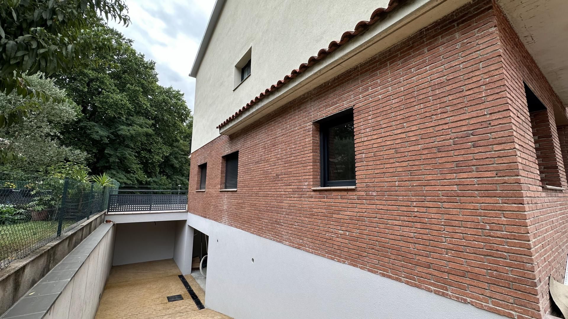 Exterior view of Single-family semi-detached for sale in Gualba  with Heating, Terrace and Oven