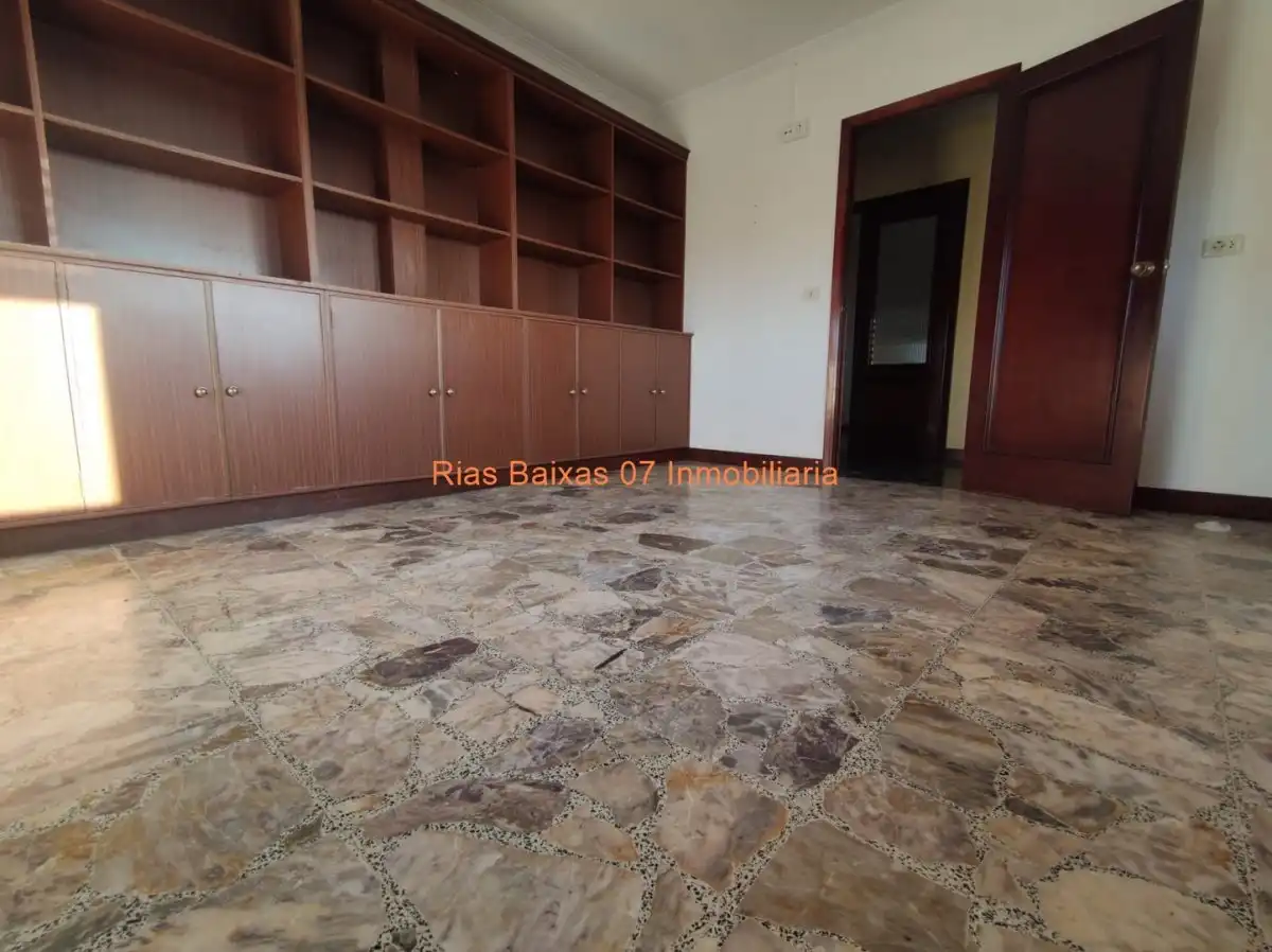 Casa o chalet en venta en Vigo  con Calefacción, Jardín privado y Parquet