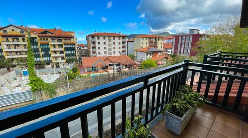 Foto 4 de Casa adosada en venda a Raimundo Abaroa Kalea, Mundaka, Bizkaia