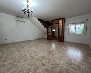 House or chalet to rent in Riells i Viabrea  with Private garden, Terrace and Furnished