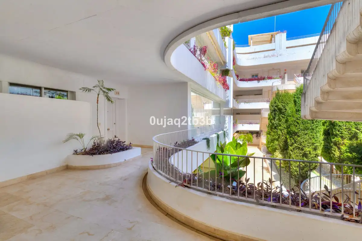 Apartament amb piscina en venda a Milla de Oro, imagen 19