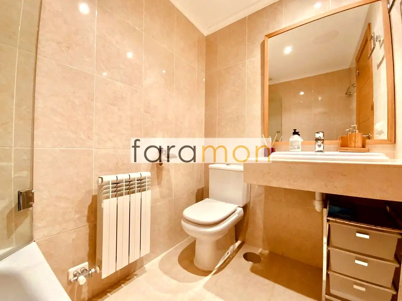 Duplexes for rent in Rafael Freire, Baiona