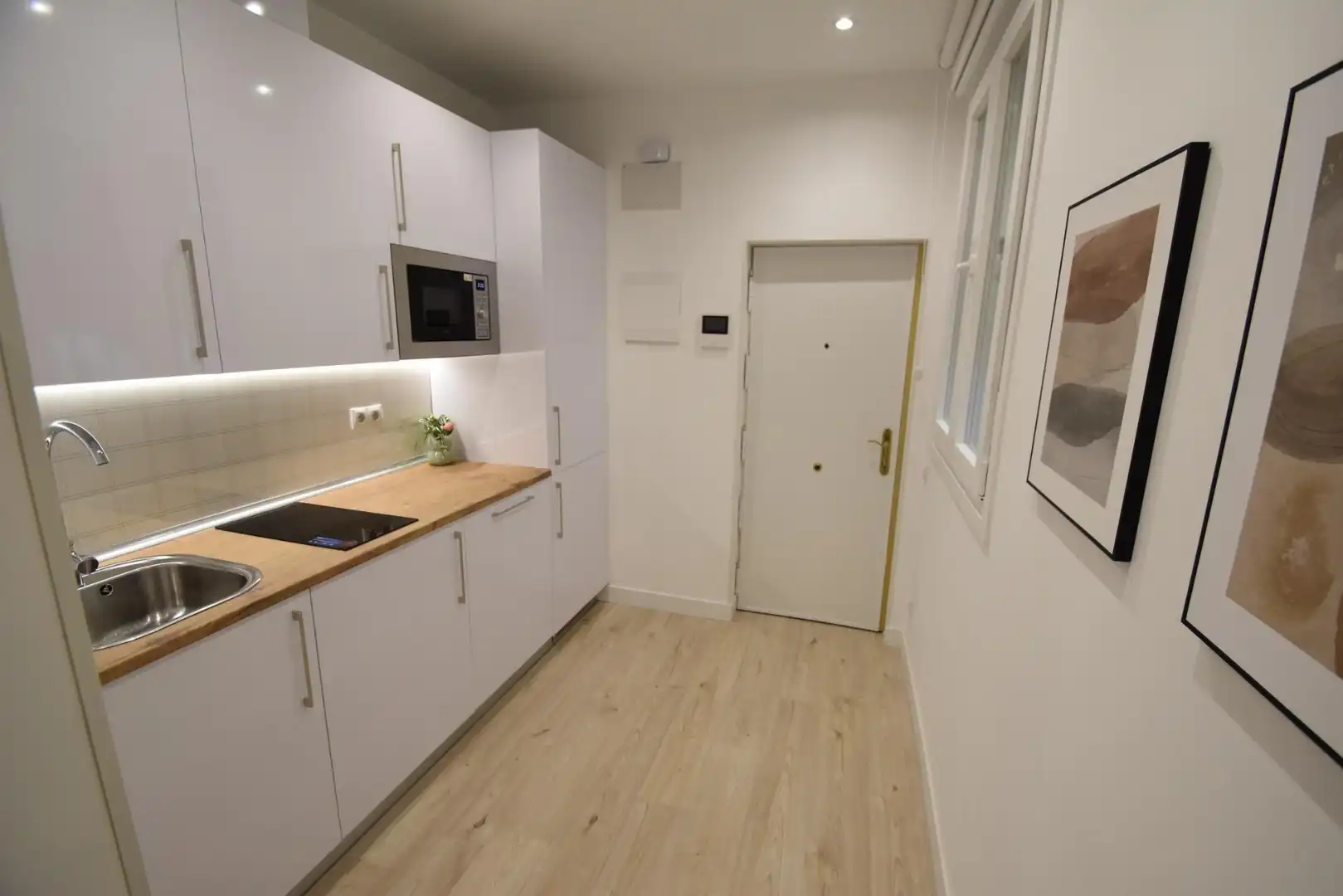 Cuina de Apartament en venda en Madrid amb Aire condicionat, Calefacció i Moblat