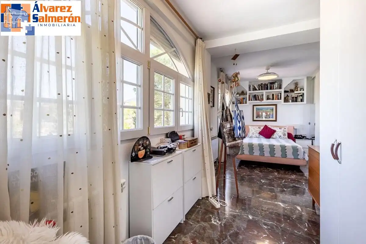 Bedroom of Houses for sale in Altos de la Zubia