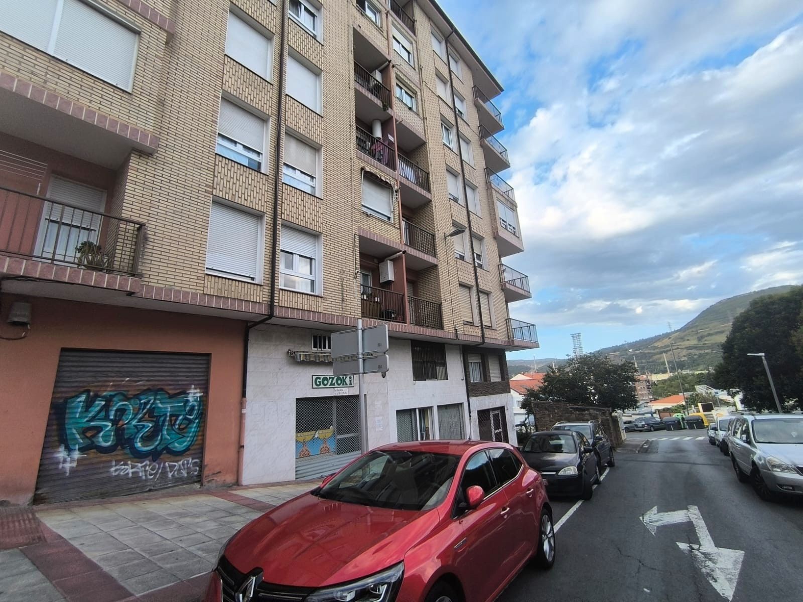 Vista exterior de Pis en venda en Muskiz amb Calefacció i Terrassa