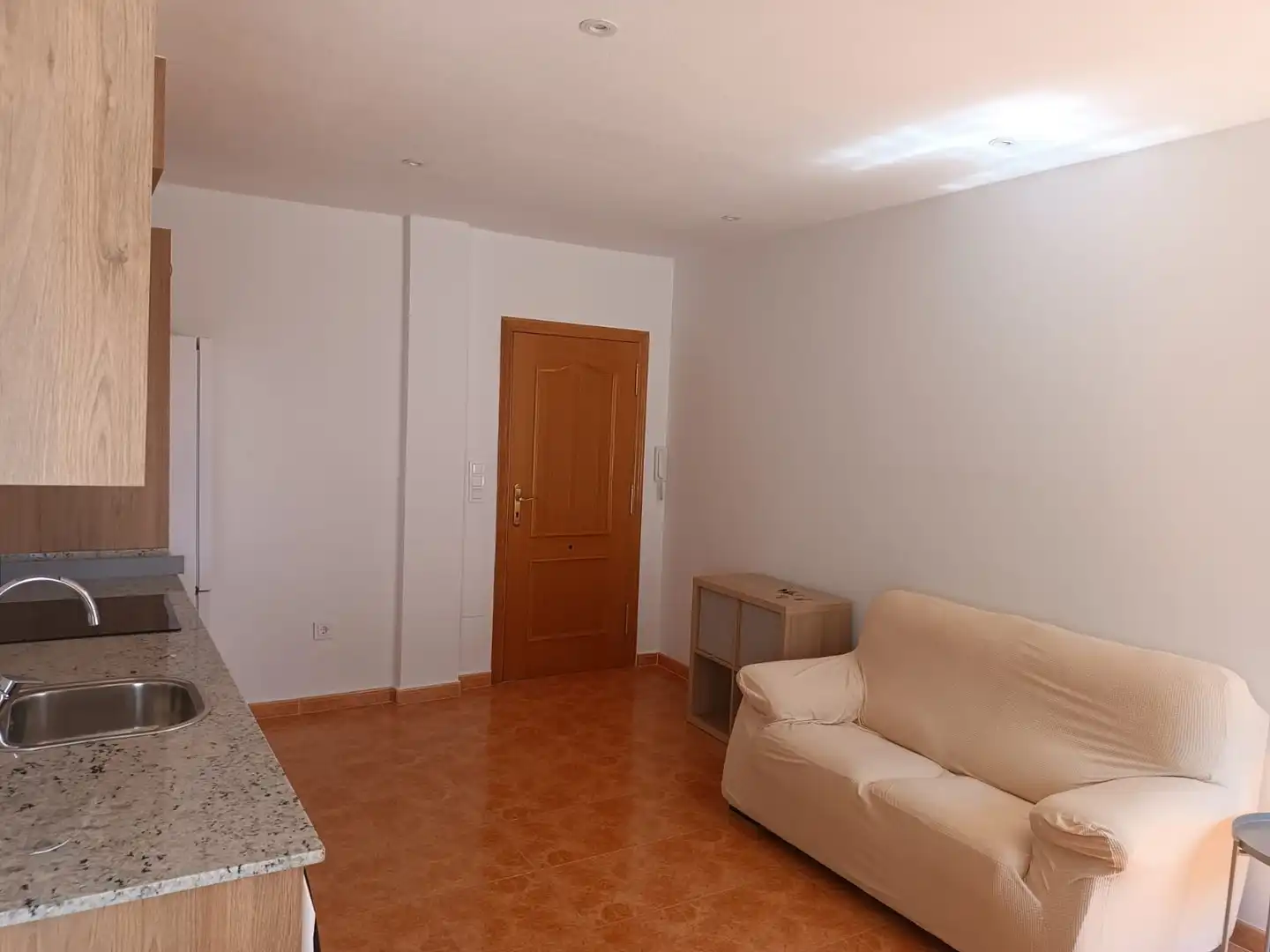 Appartement compact à louer à Centro