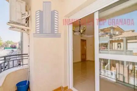 Flat for sale in Atarfe  with Heating