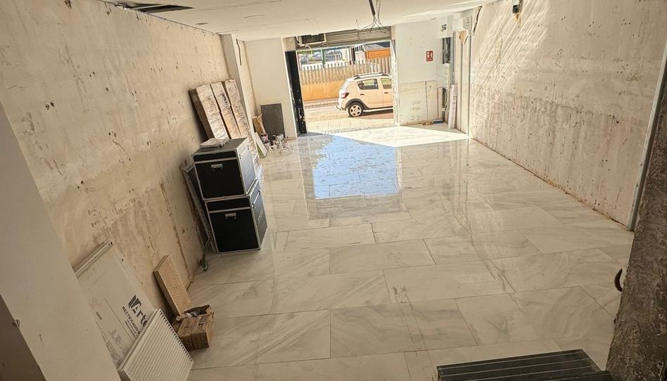 Photo 1 of Premises for sale in Plaza Xúquer, Valencia