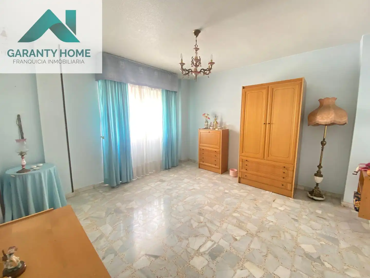 Habitación de Piso en venta en Torredonjimeno con Amueblado