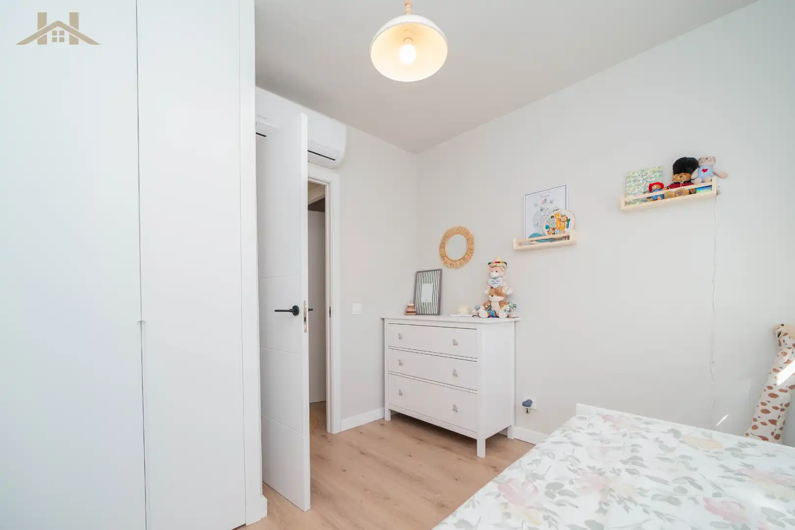 Habitación de Piso en venta en Boadilla del Monte con Aire acondicionado, Calefacción y Trastero