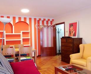 Living room of Flat to rent in Vigo   with Heating, Storage room and Furnished