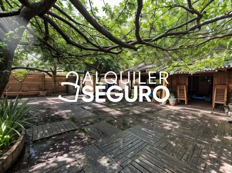 Local comercial de lloguer a Calle Del Empecinado