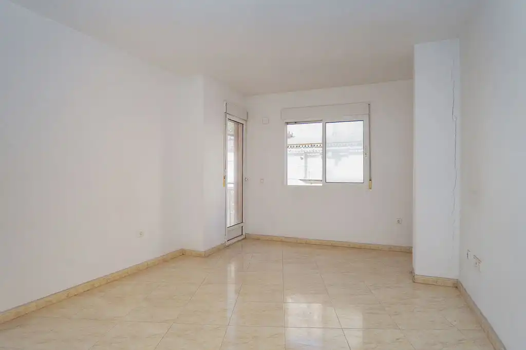 Flat with lift for sale in Av de Cieza, imagen 6
