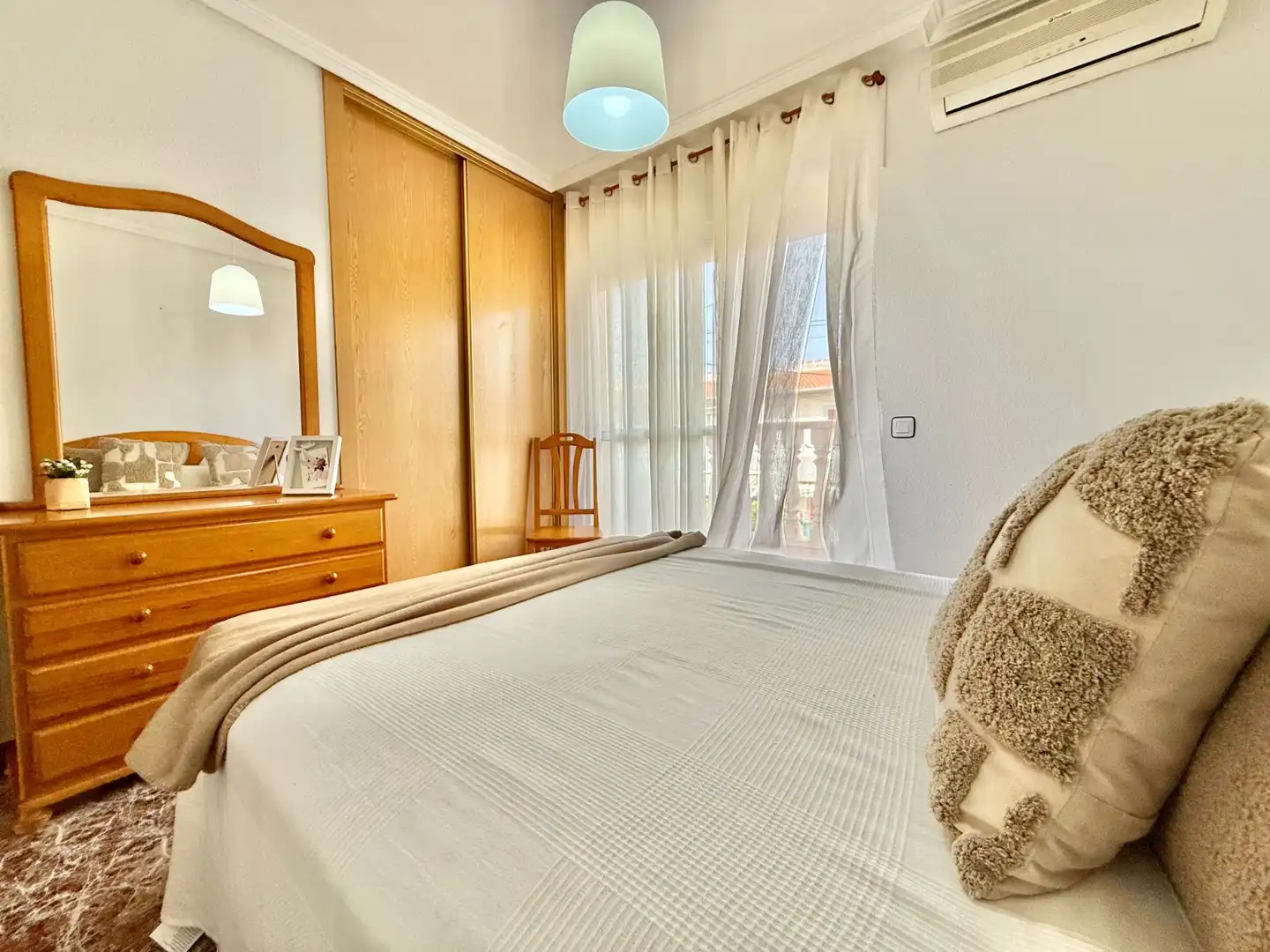 Habitación de Casa o chalet en venta en San Pedro del Pinatar con Jardín privado, Terraza y Trastero