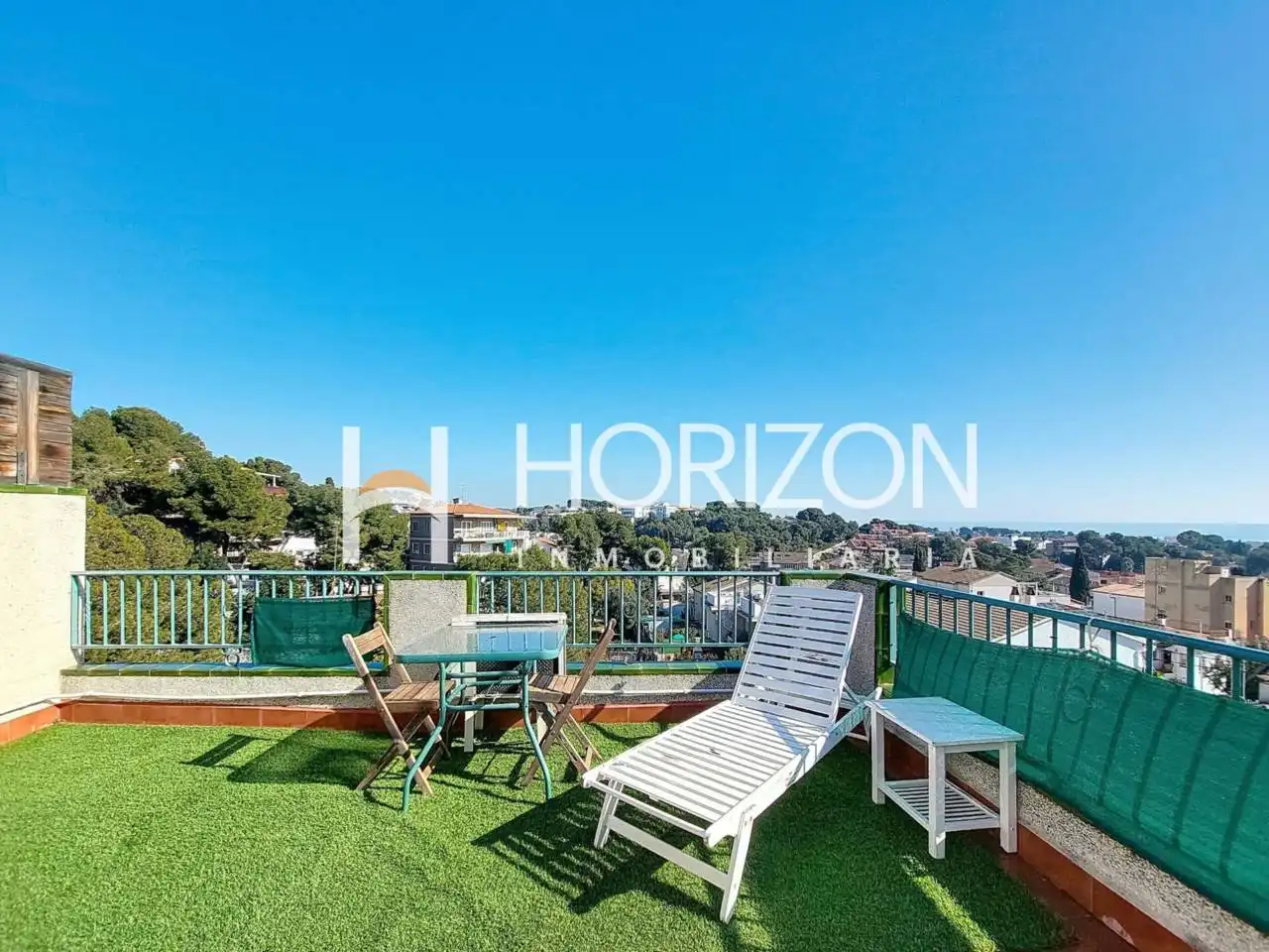 Terraced house with pool for sale in Avenida Comte Gómez de Orbaneja, imagen 4