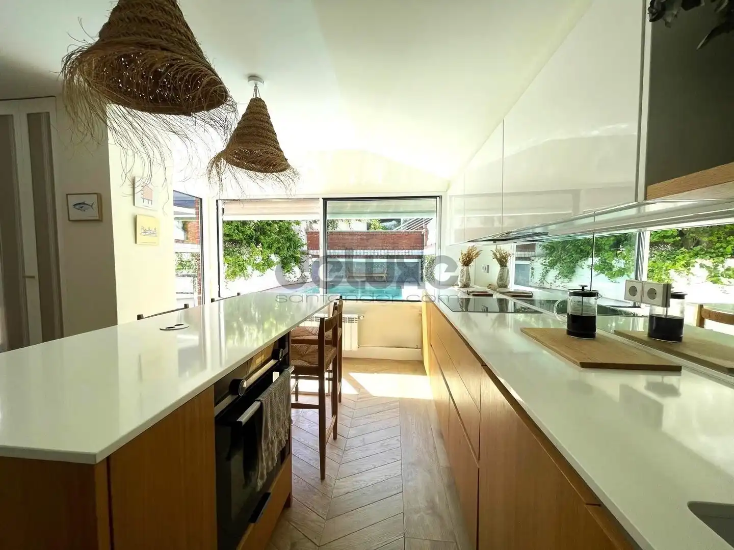Cocina de Casa o chalet de alquiler en Santander con Calefacción, Jardín privado y Piscina