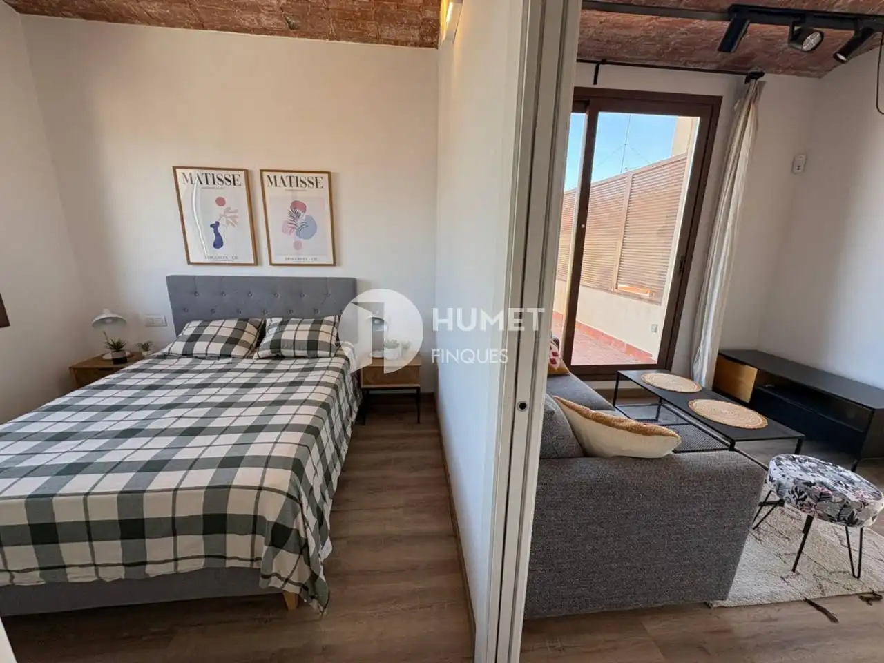 Habitación de Ático en venta en Barcelona con Aire acondicionado, Calefacción y Parquet