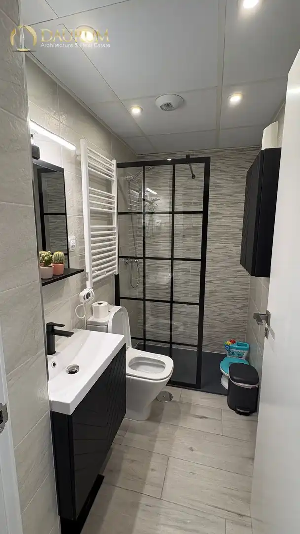 Baño de Casa adosada en venta en Rivas-Vaciamadrid con Aire acondicionado, Calefacción y Trastero