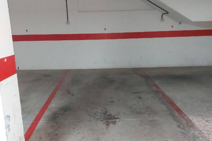 Photo 1 of Garage to rent in Calle General Bravo, 31, Carrizal, Las Palmas