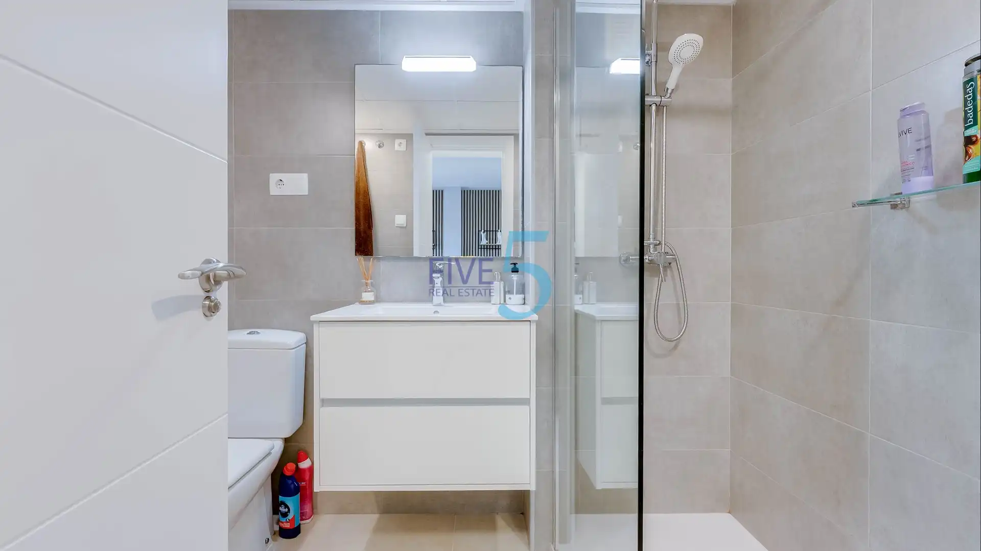 Flat with terrace for sale in San Cayetano, imagen 15