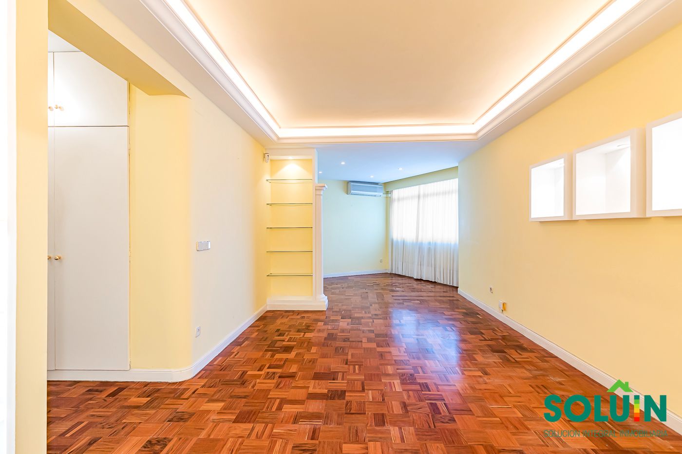 Flat for sale in  Madrid Capital  with Air Conditioner, Heating and Parquet flooring