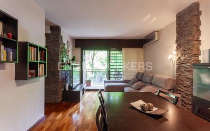 Exterior view of Apartment for sale in Granollers  with Air Conditioner, Terrace and Balcony