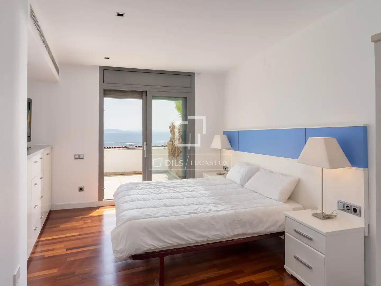 Habitación de Casa o chalet en venta en Roses con Aire acondicionado, Calefacción y Jardín privado