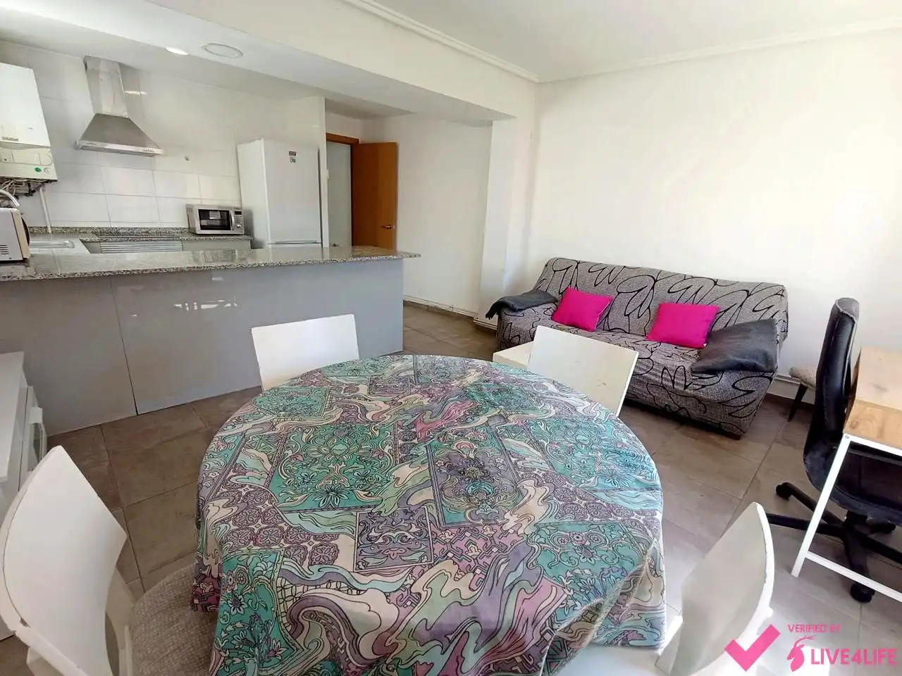 Dining room of Flat for share in Valencia  with Heating and Furnished
