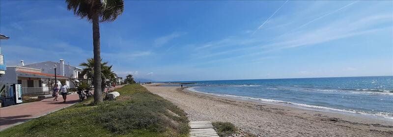 Exterior view of Building for sale in Cabanes